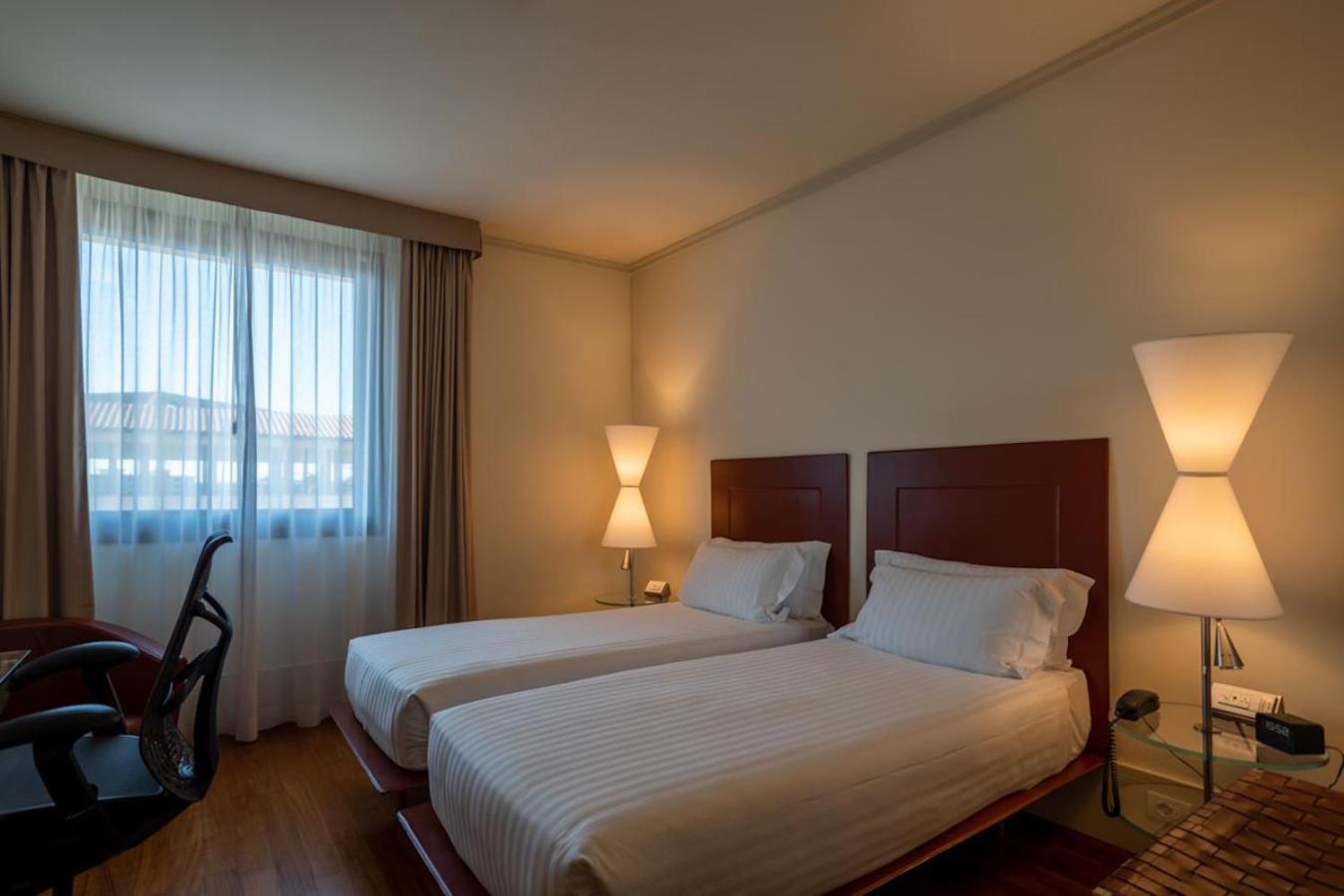 Hilton Garden Inn Florence Novoli Экстерьер фото